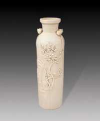 清 建瓷花鸟筒瓶